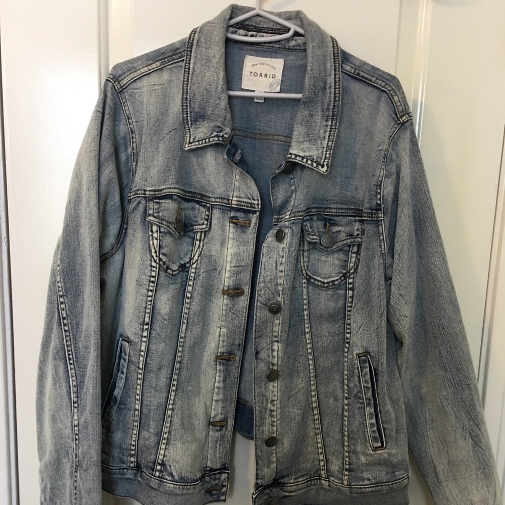 Torrid Distressed Denim Jacket Size 2